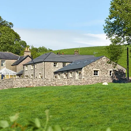 Autumn Cottage-ukc6556 * Natland